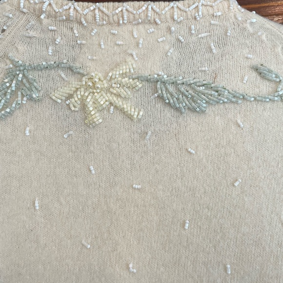 1960’sValentina Ltd beaded cardigan. - Picture 5 of 13